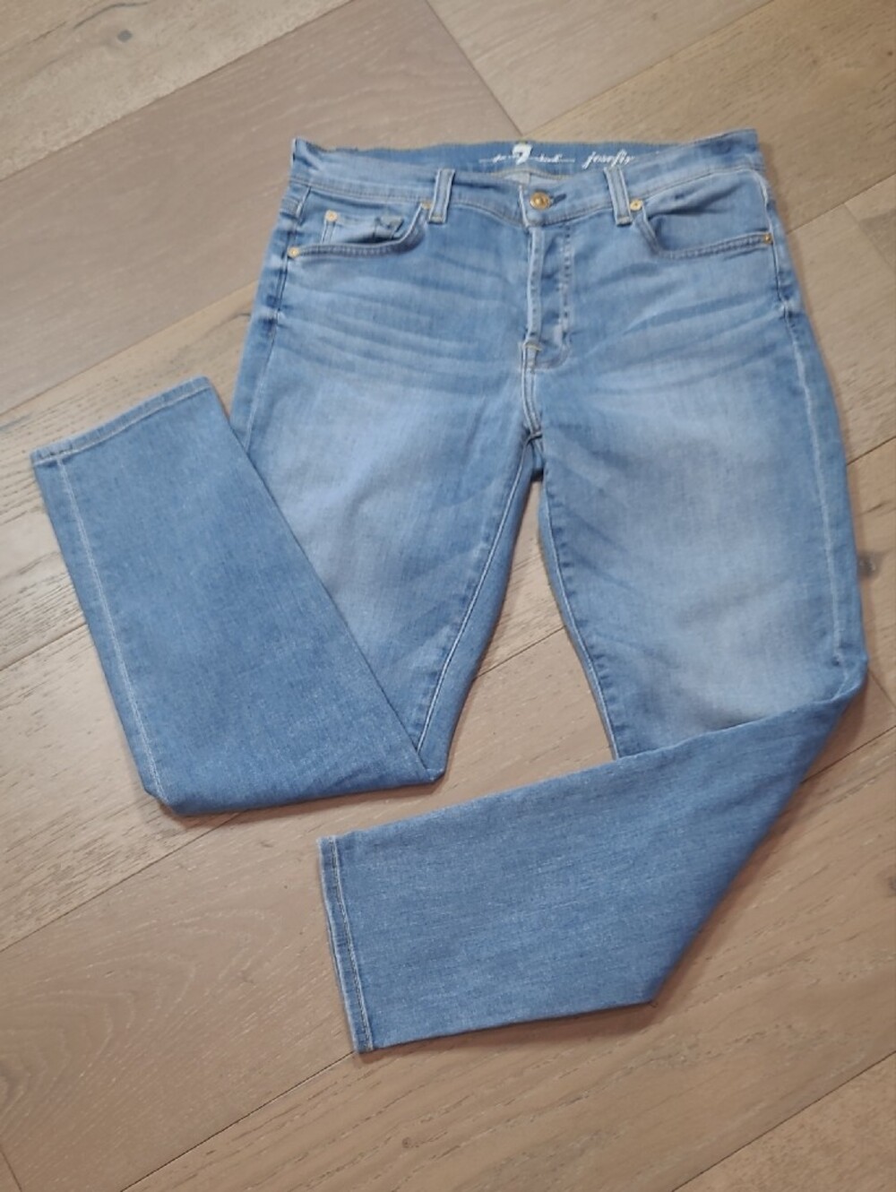 7 For All Mankind Jeans Women's sz 27 Josefina Skinny Boyfriend Mid Rise Crop